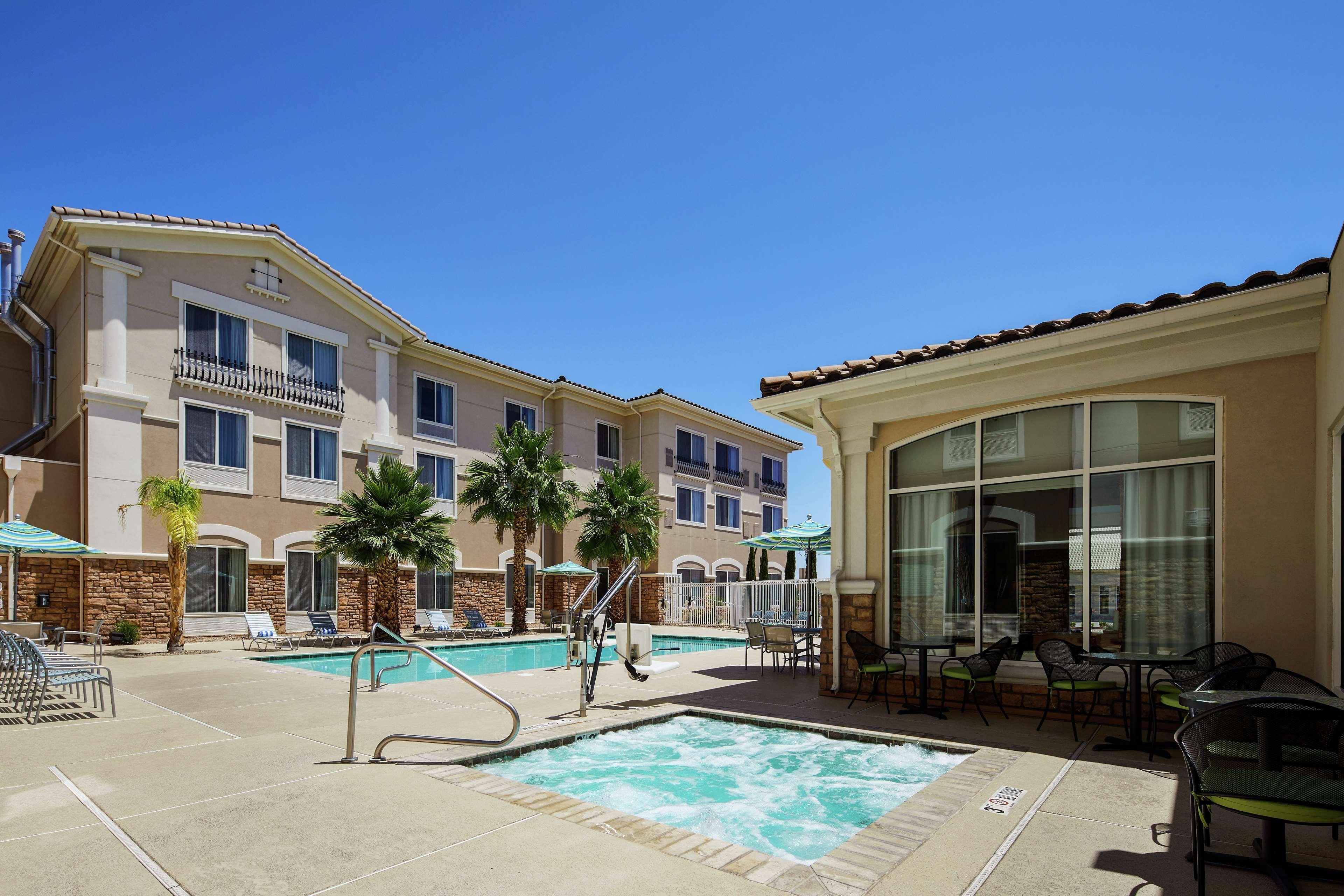 Hilton Garden Inn Las Vegas/Henderson Dış mekan fotoğraf
